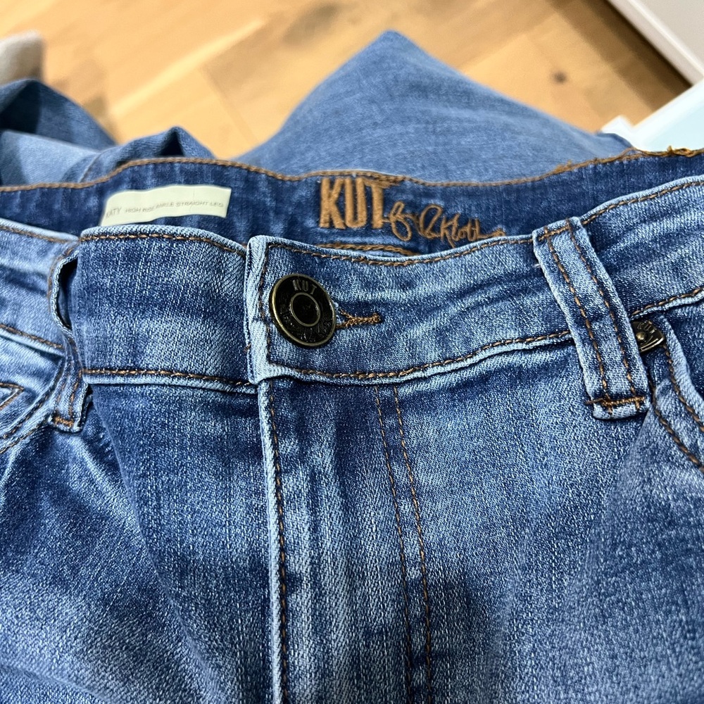 Kut from the Kloth Katy High Rise Ankle Straight Leg Jeans Size 12 Raw hem